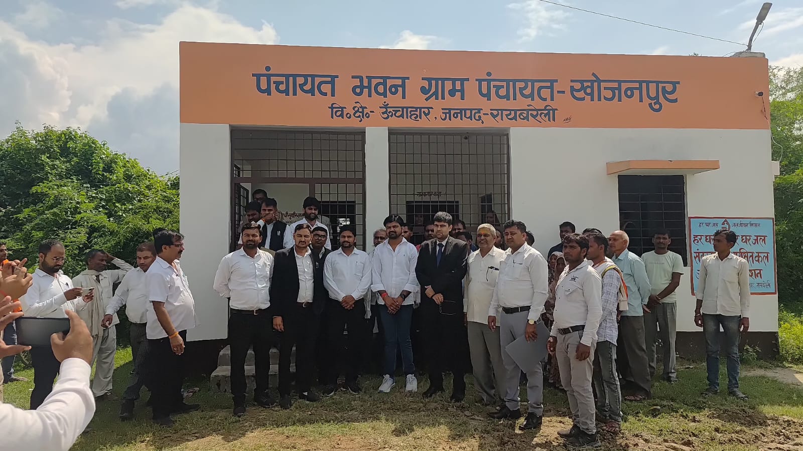 ग्राम पंचायत खोजनपुर में सचल मोबाइल लोक अदालत का हुआ आयोजन