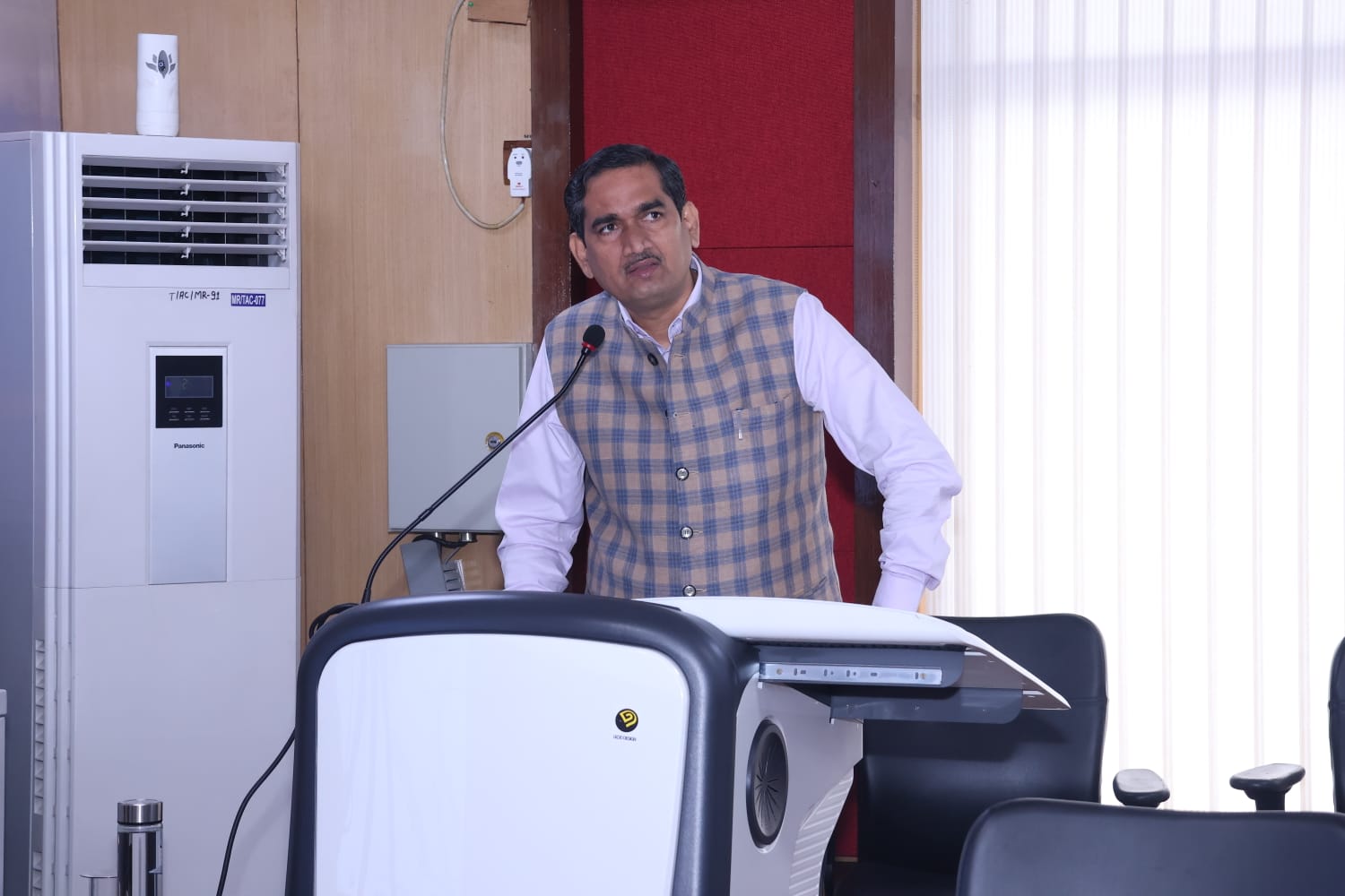 सतर्कता हमारी साझा ज़िम्मेदारी है और हमारे सम्मिलित प्रयास भारत को एक विकसित राष्ट्र बनाएँगे: जिलाधिकारी