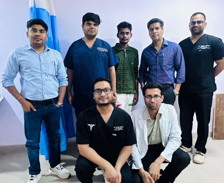 केएम हॉस्पिटल के सर्जरी चिकित्सकों ने पैंक्रियाज से कई पथरियों को निकाल कर बचाई मरीज की जान