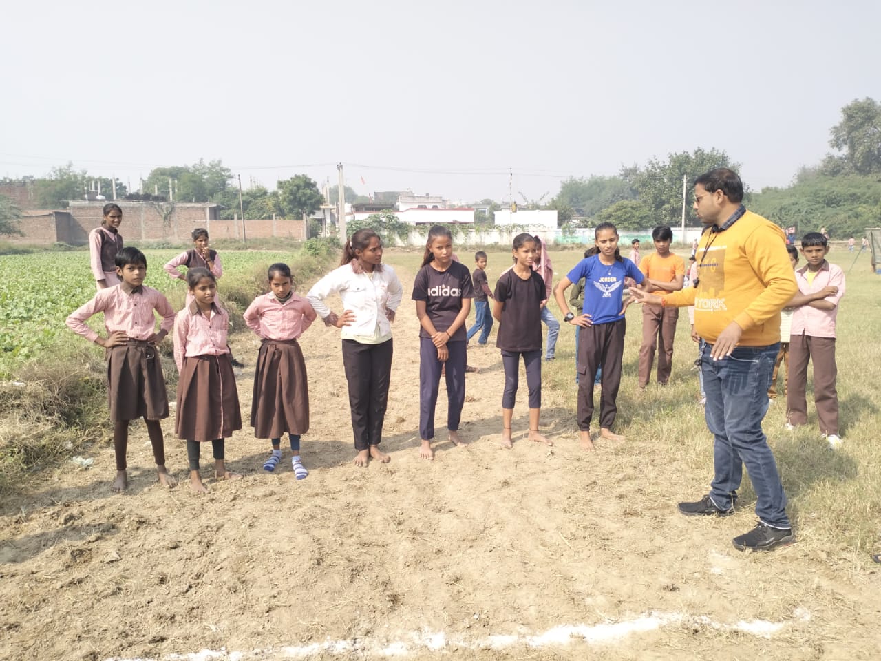 संकुल स्तरीय बॉल क्रीड़ा प्रतियोगिता भदसान में संपन्न