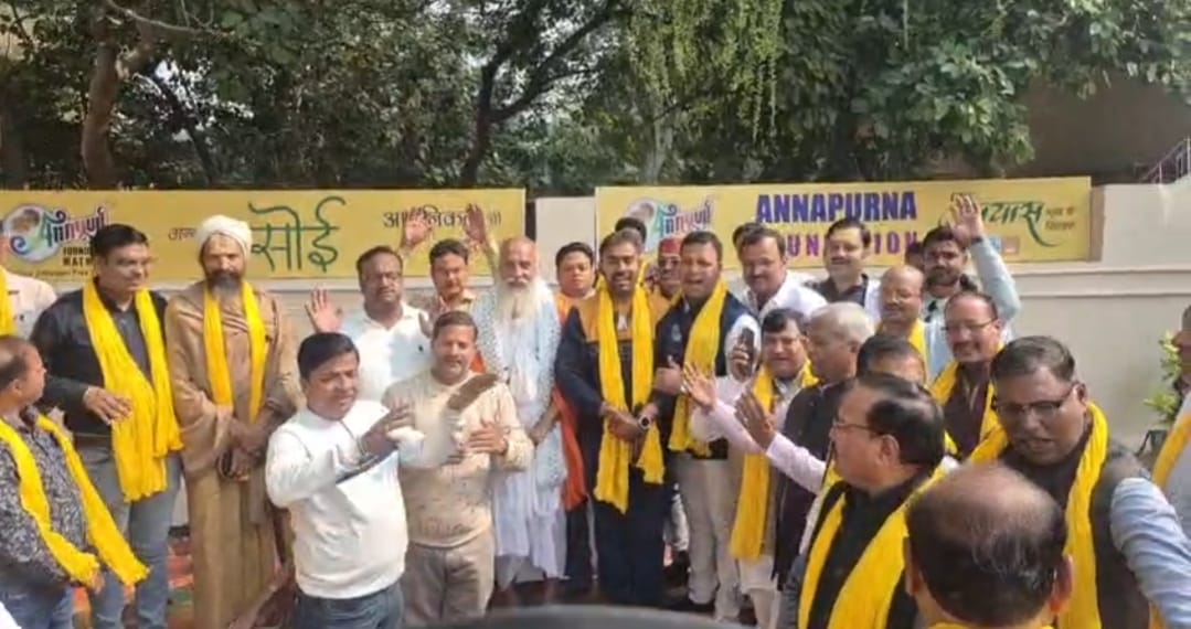 खाना बनाने की आधुनिक मशीनों से सुसज्जित हुई अन्नपूर्णा फाउंडेशन की रसोई