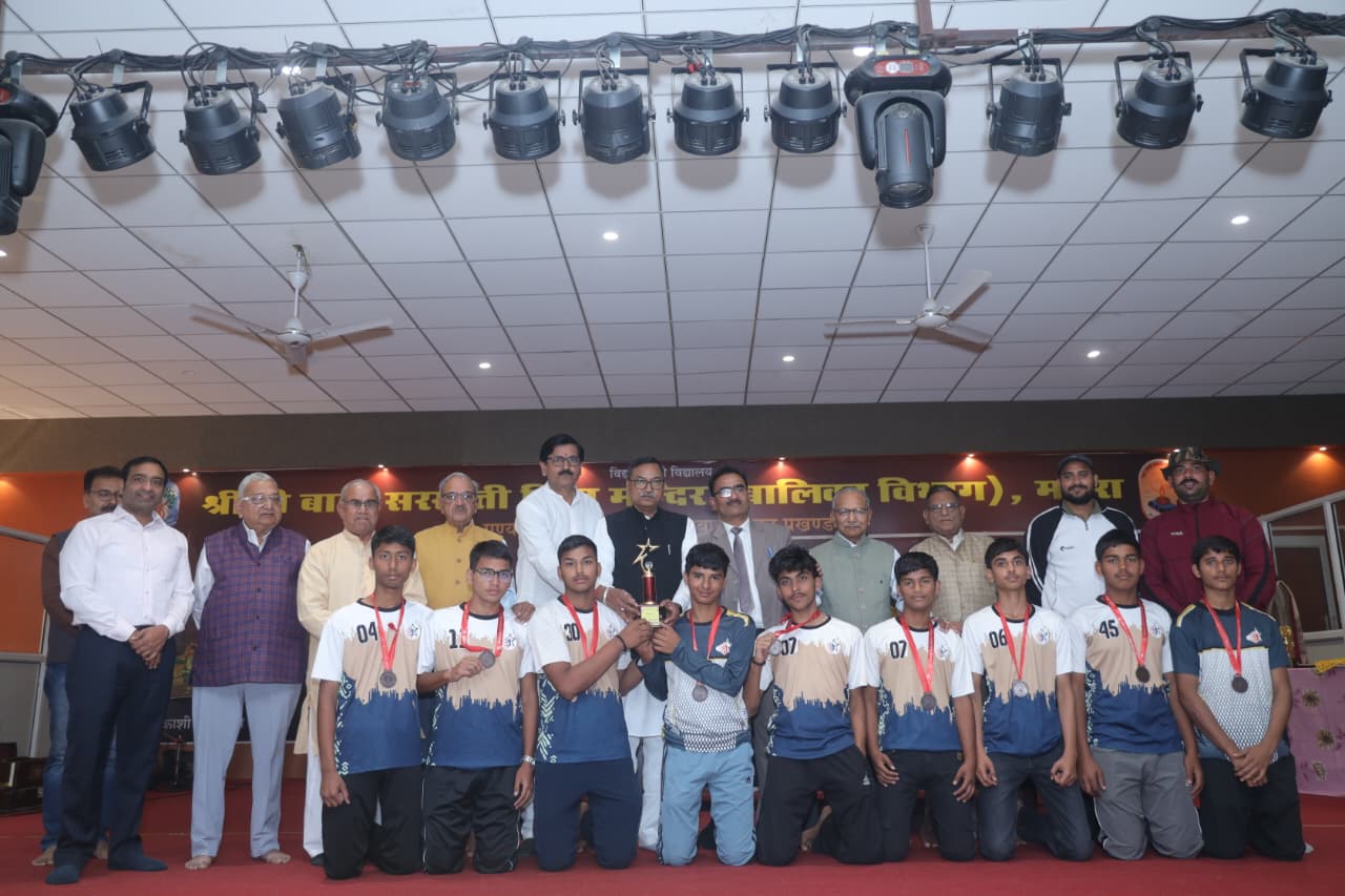 मथुरा में चार दिवसीय अखिल भारतीय हॉकी-कराटे प्रतियोगिता का समापन, विजेताओं को मिली एसजीएफआई की राह