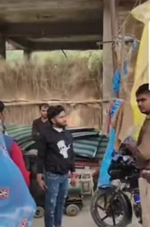 दबंगों ने शादी समारोह में जमकर काटा बवाल शराब के नशें में जमकर मचाया उत्पात