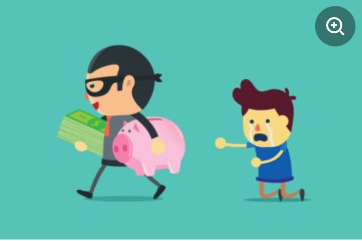 लखनऊ मेदांता हॉस्पिटल के बाहर युवक हुआ साईबर ठगी का शिकार पीड़ित कोतवाली में शिकायती पत्र देते हुए कार्यवाही गुहार