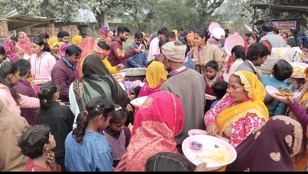 शिव महापुराण कथा के नौ दिनों तक हर हर महादेव के जयकारों में गूंजा पट्टी रहस्य कैथवल अन्तिम दिन हुआ भव्य भंडारा