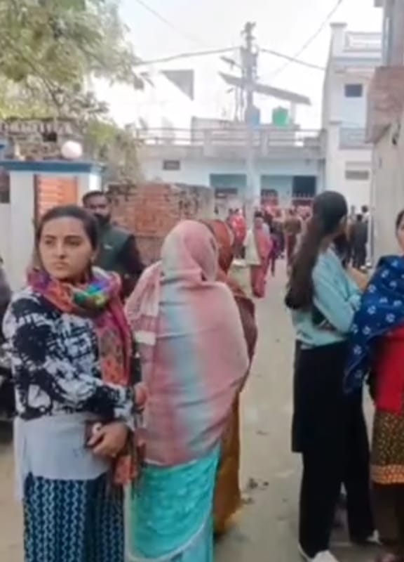 रायबरेली में दिनदहाड़े महिला की हत्या