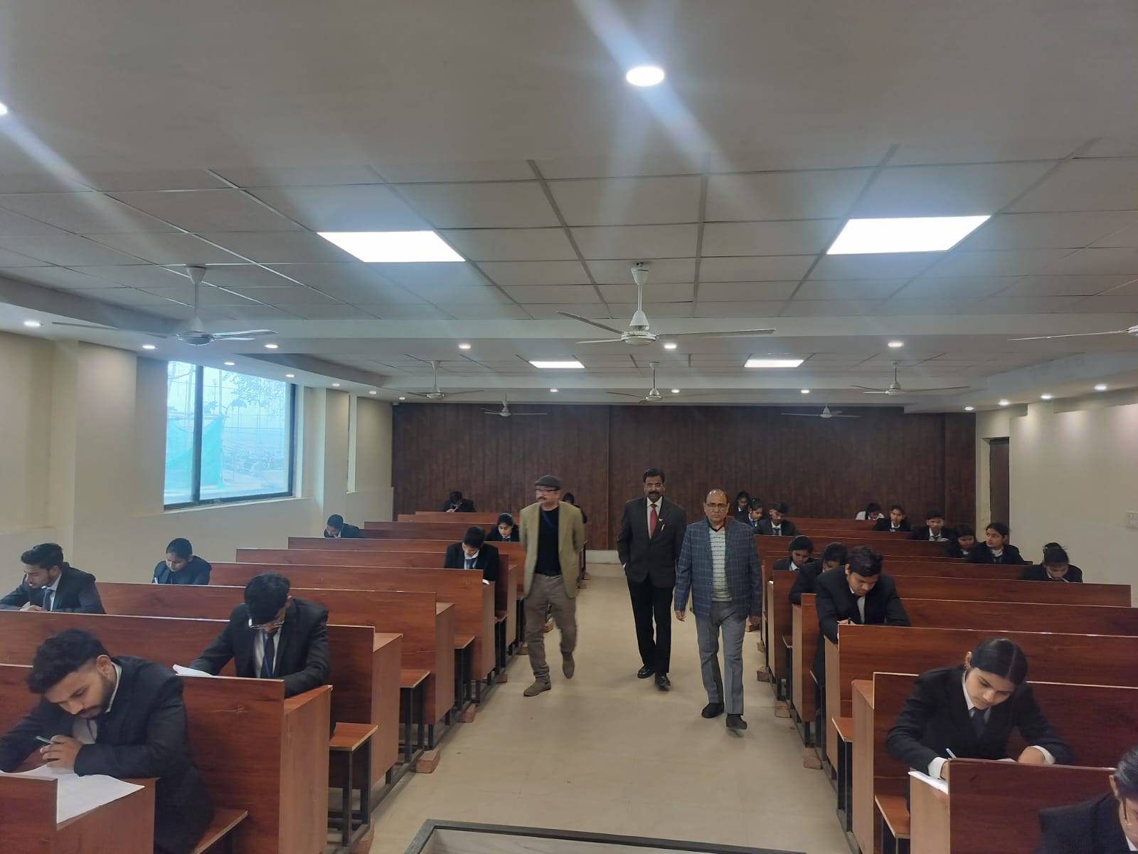 संस्कृति विवि के सैंकड़ों विद्यार्थी बैठे बौद्धआईकेएस परीक्षा में