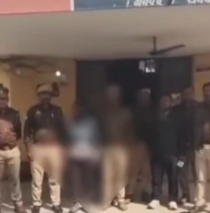 कछुआ तस्कर को पुलिस ने किया गिरफ्तार 14 कछुए हुए बरामद